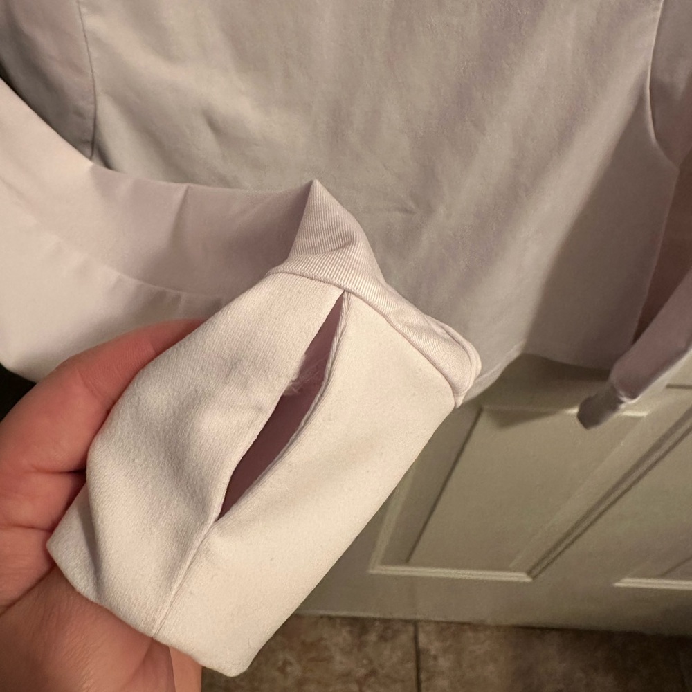 Fabletics White Alecia Performance Pullover Size … - image 4